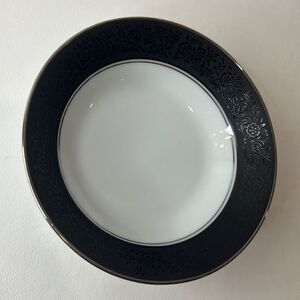 Noritake Bowl Dessert Ice Cream Dish White Gray Silver 5 1/4 Round Mirano Japan